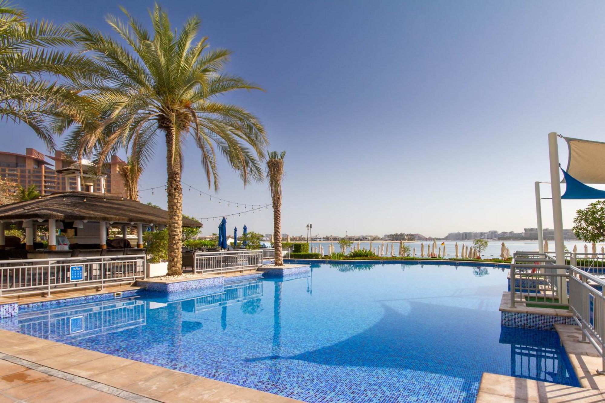 Bespoke Holiday Homes - Palm Jumeirah- 1 Bedroom Sea View With Pool & Beach Access, Al Haseer Dubái Exterior foto
